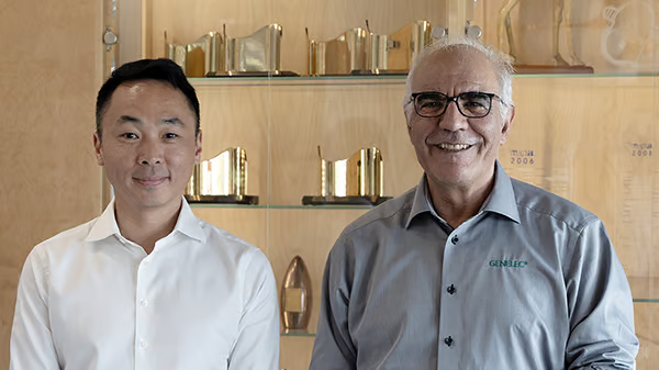 Broadcast Professional Group CEO Gary Goh (L) and Genelec Managing Director Siamak Naghian (R)